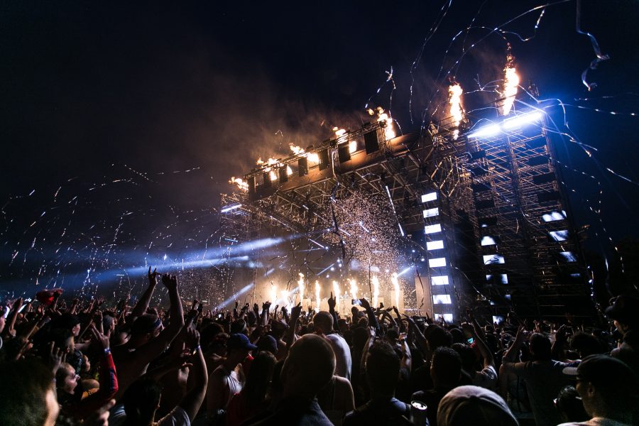 people having a concert 1190297 people having a concert 1190297